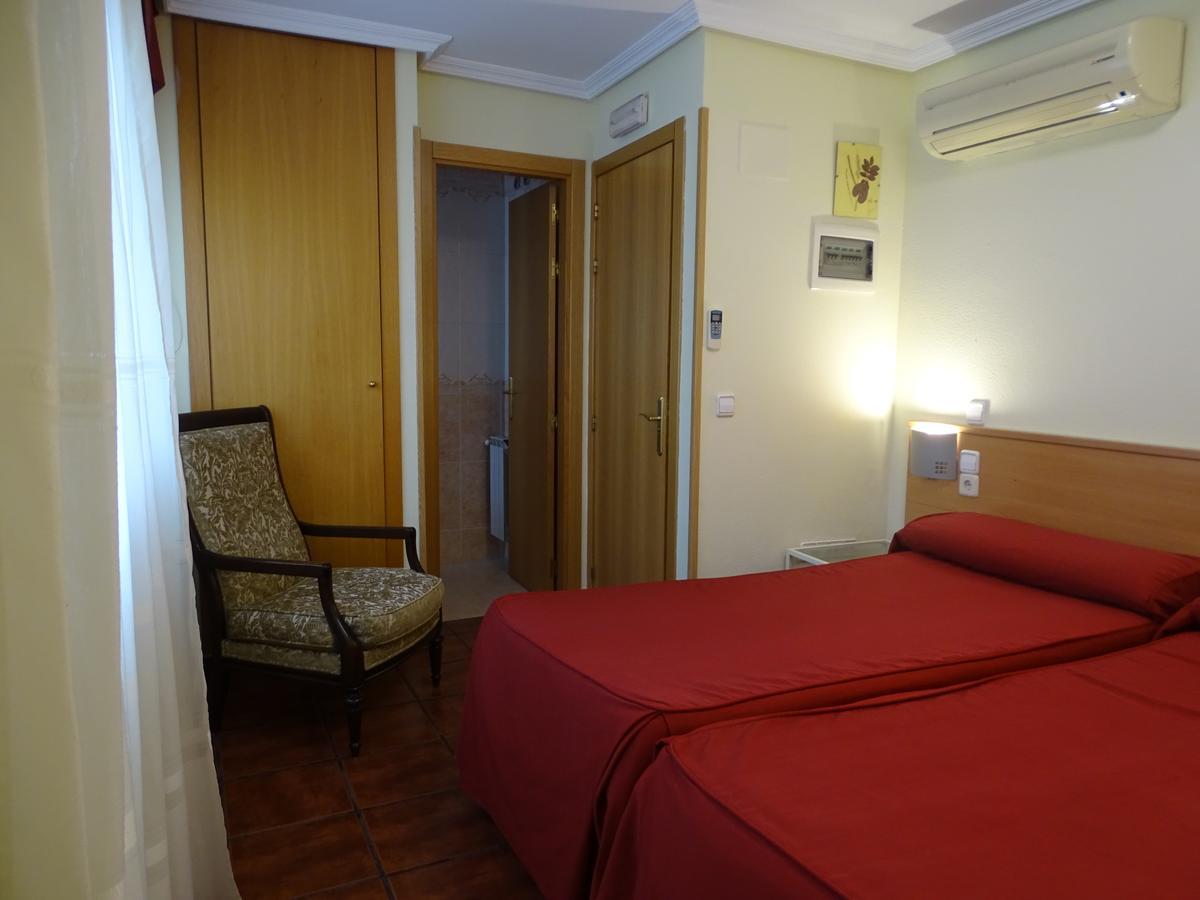 Pension El Otero Гвадалахара Екстер'єр фото
